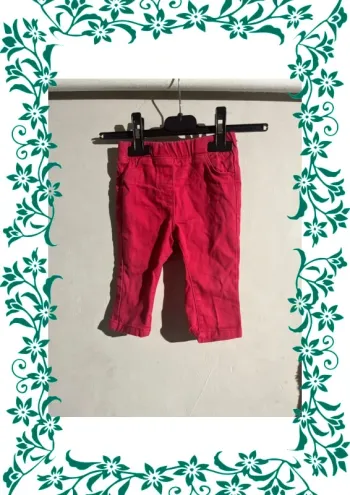 Jeans rouge 6 mois