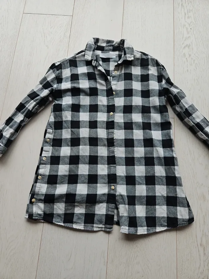 Chemise à carreaux
