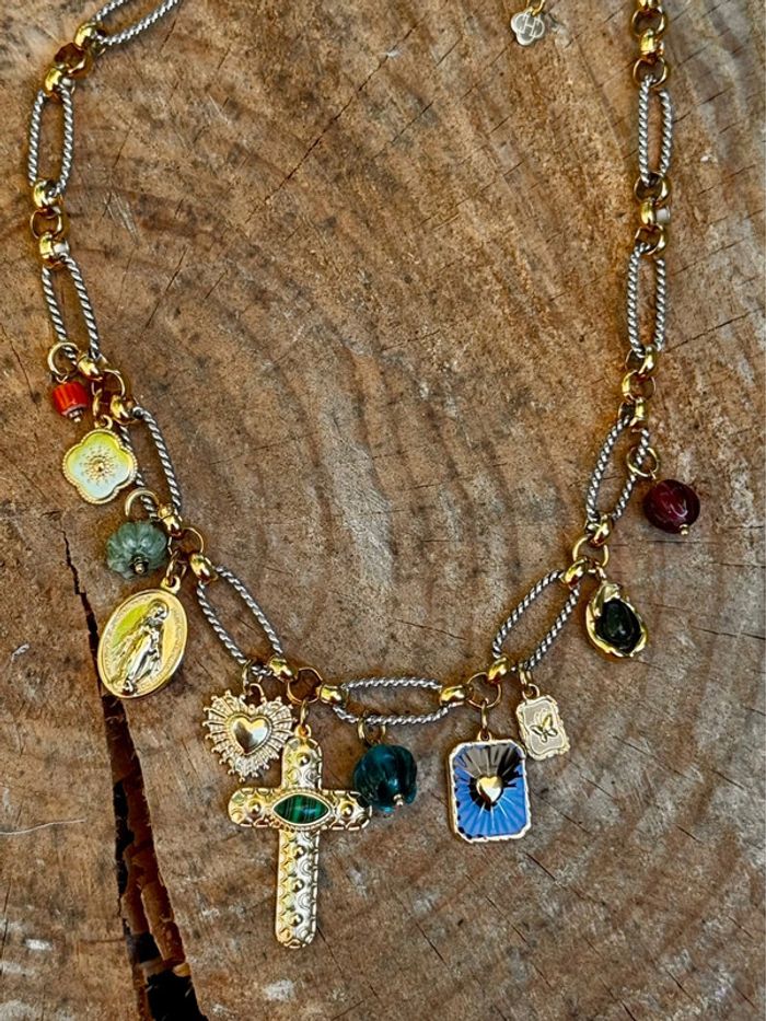 Collier acier inoxydable or et argent  croix vierge perle  pierre cœur ex-voto trèfle habaha Paris - photo numéro 4