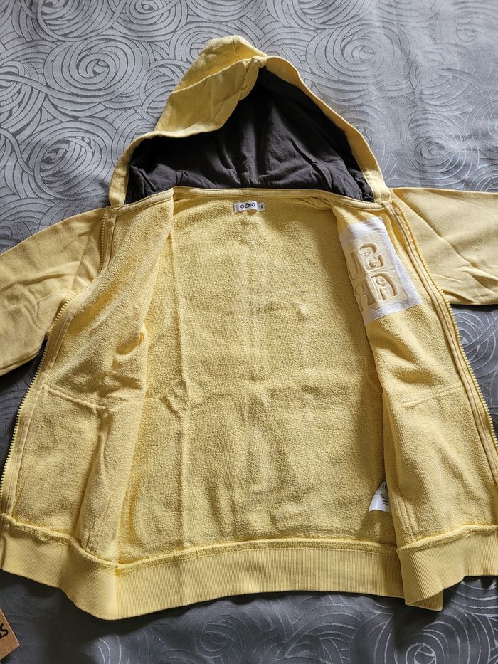 Gilet zippé à capuche - photo numéro 4