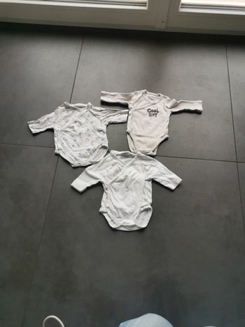 Lot de 3 bodys naissance