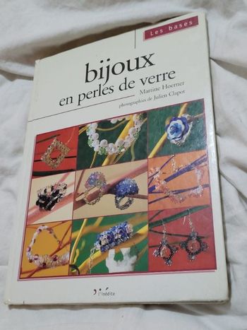 Bijoux en perles de verre