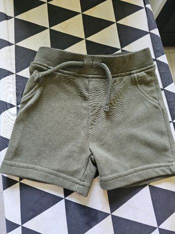 Short bébé garçon