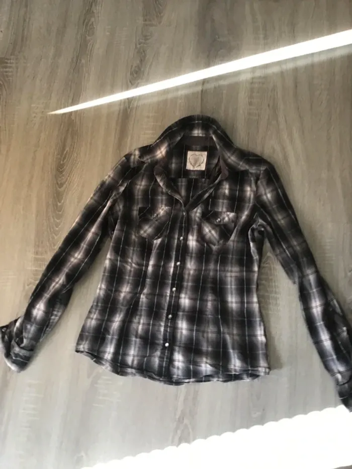 Chemise a carreaux