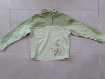 Sweat polaire vert anis fille 10 ans QUECHUA TBE