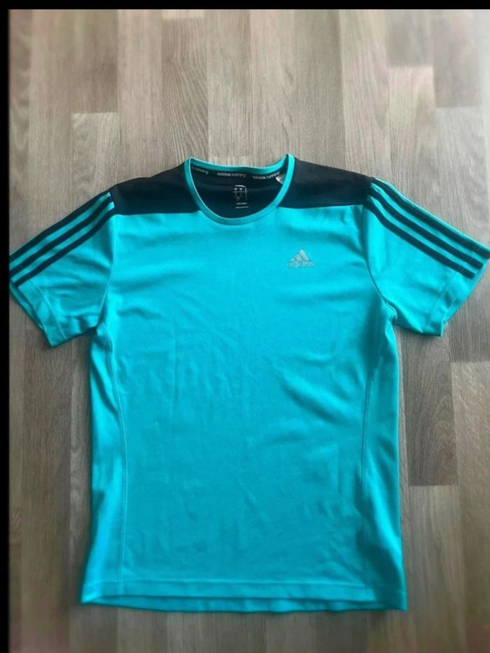 Très beau tee shirt ADIDAS homme taille L