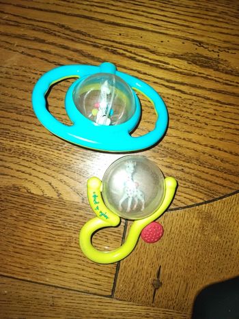 Sophie la girafe lot de hochet