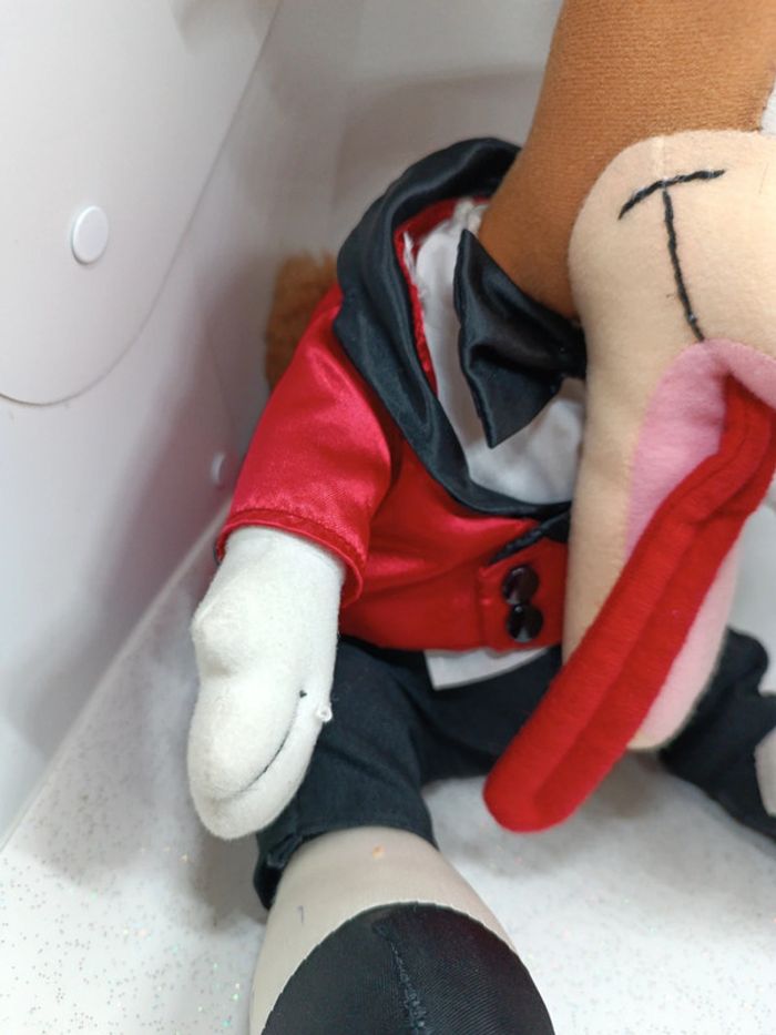 Peluche plush Teddy loup Wolf costume tenue soirée Tex Avery cartoon Turner look tropico - photo numéro 4