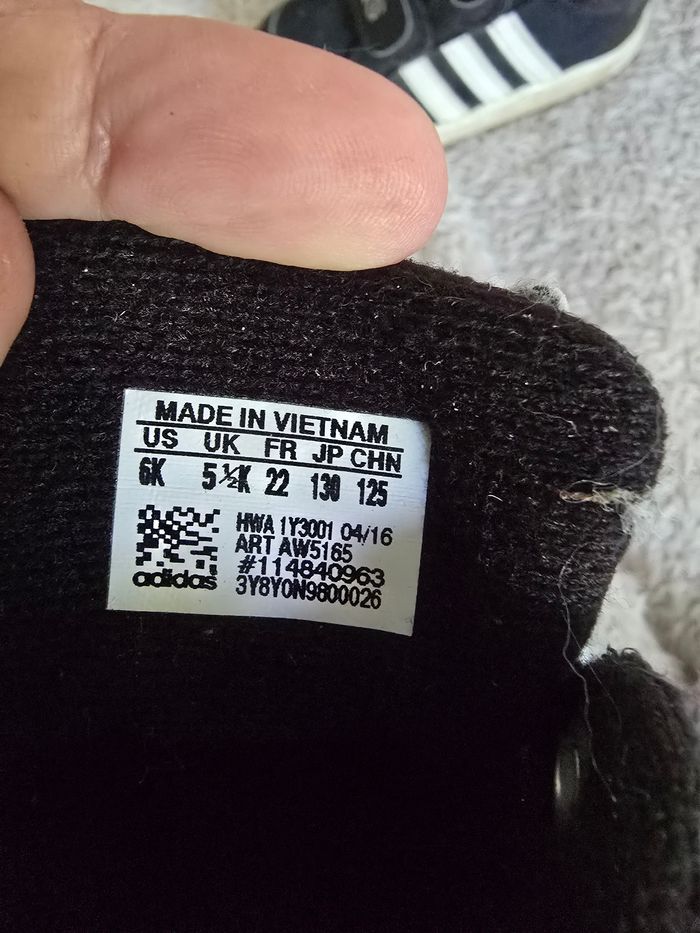 Baskets 🍒Adidas🍒pointure 22 - photo numéro 6