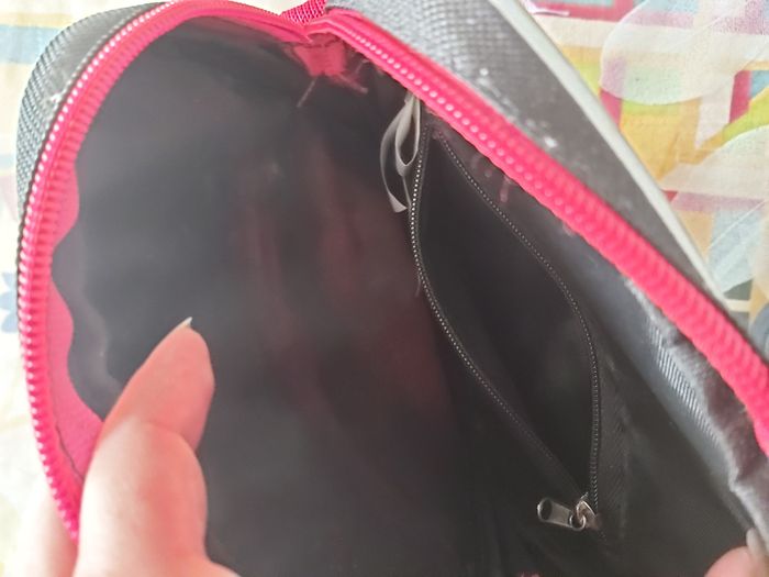 Petite sacoche ou pochette SPIDERMAN - photo numéro 3