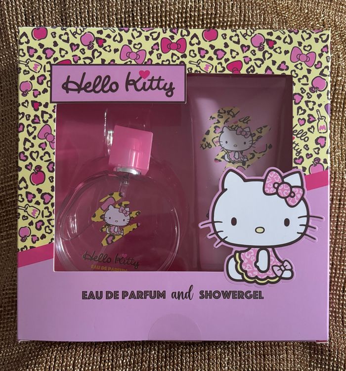 Coffret Hello Kitty eau de parfum et gel douche jeune fille