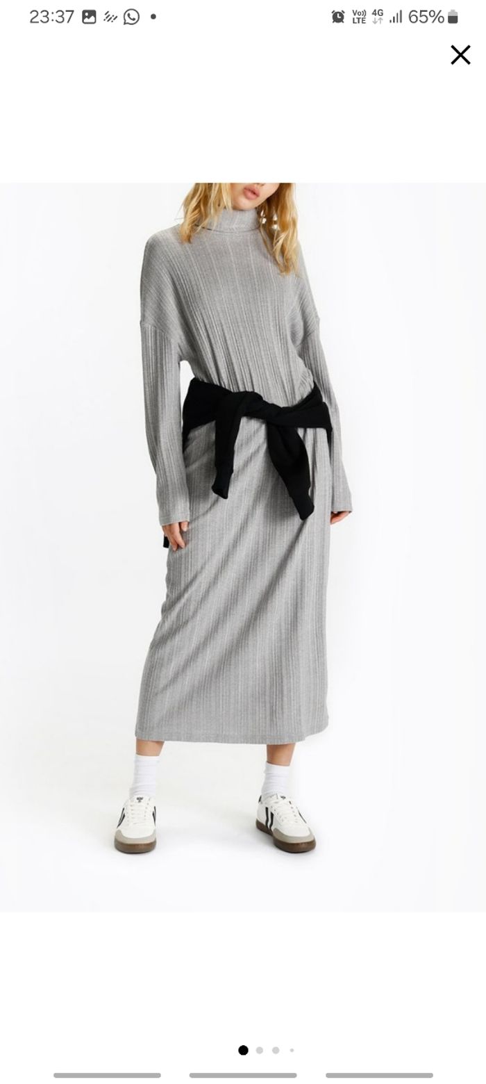 Robe longue en maille femme