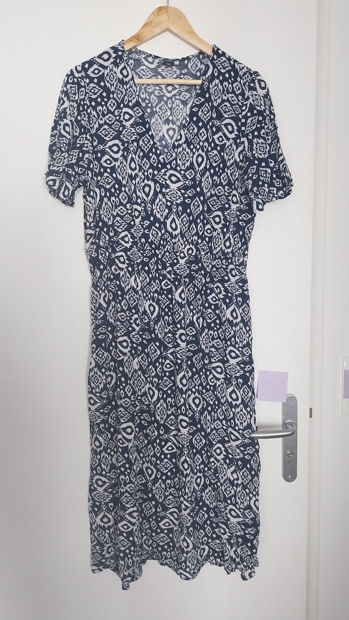 Robe longue bleu et blanche kiabi
