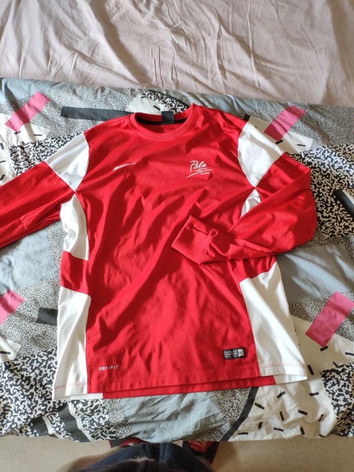 Sweat Nike rouge et blanc L