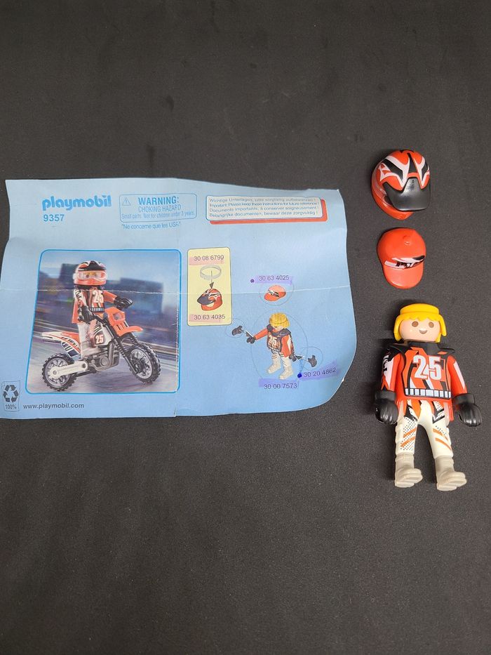 Playmobil 9357 pilote de motocross complet - photo numéro 2