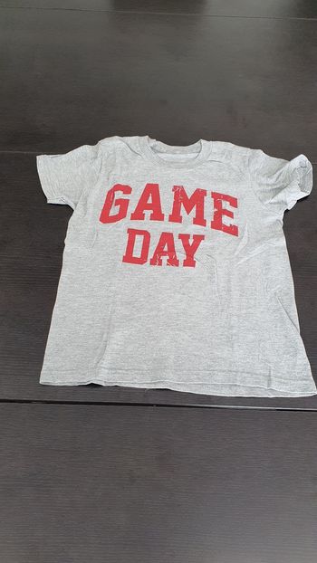 T shirt gris en 12 ans