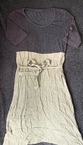 Robe noire et beige taille 36