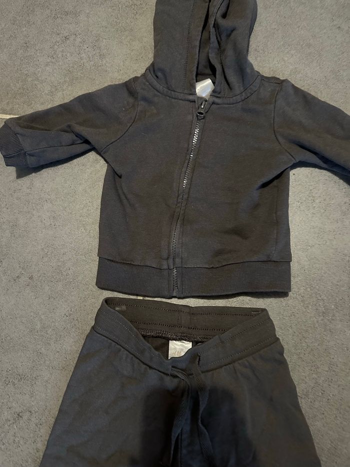 Ensemble jogging bébé garçon 1 mois - photo numéro 2