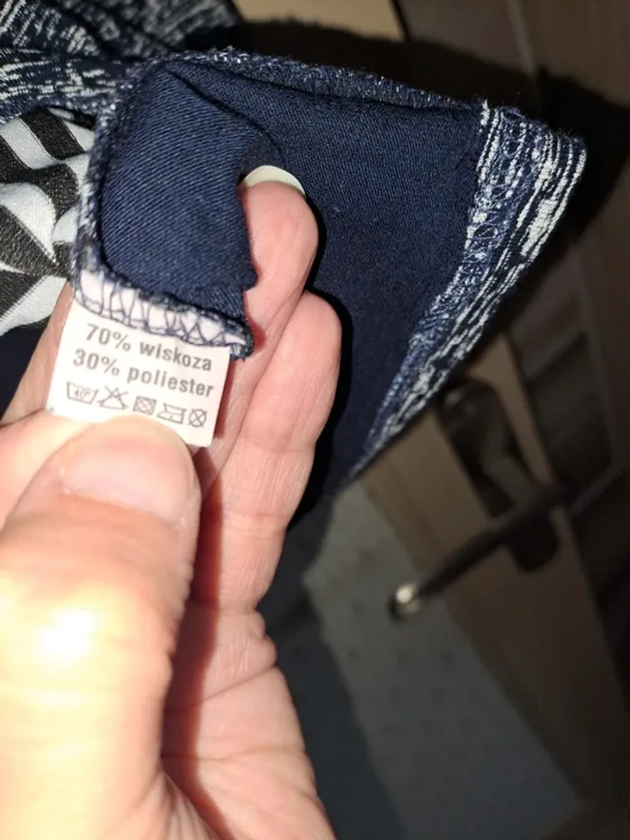 Tunique femme mouchetée et rayée épaulettes minces comme neuve tbe bleue blanche XXXL - photo numéro 4