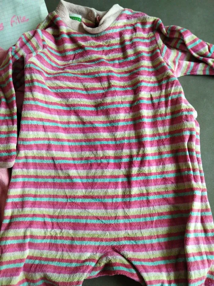 Lot pyjamas Vertbaudet - photo numéro 2