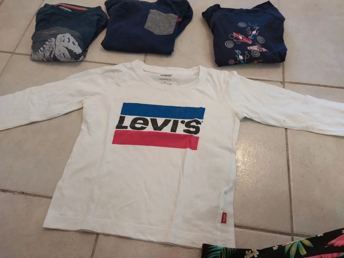 Lot tshirt manches longues 3 ans - photo numéro 6