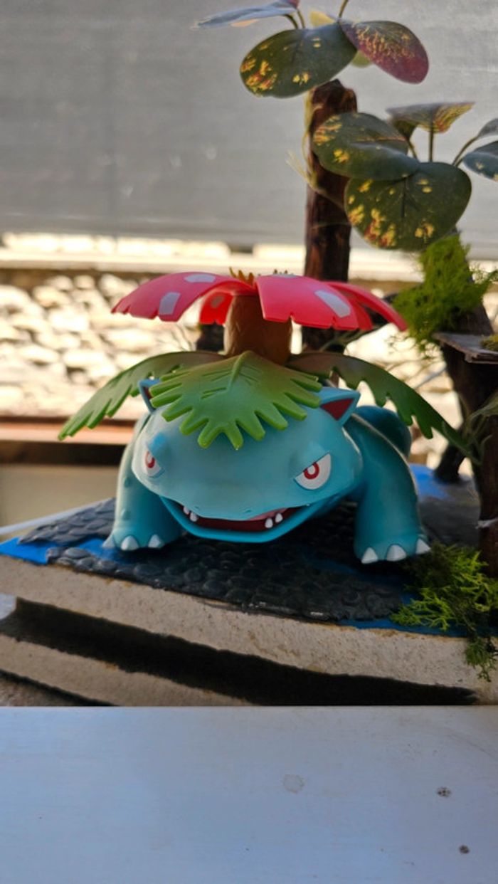 Super grande figurine Pokemon Nintendo Florizarre - photo numéro 13