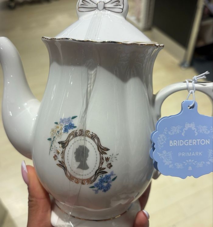 The bridgerton vaiselle