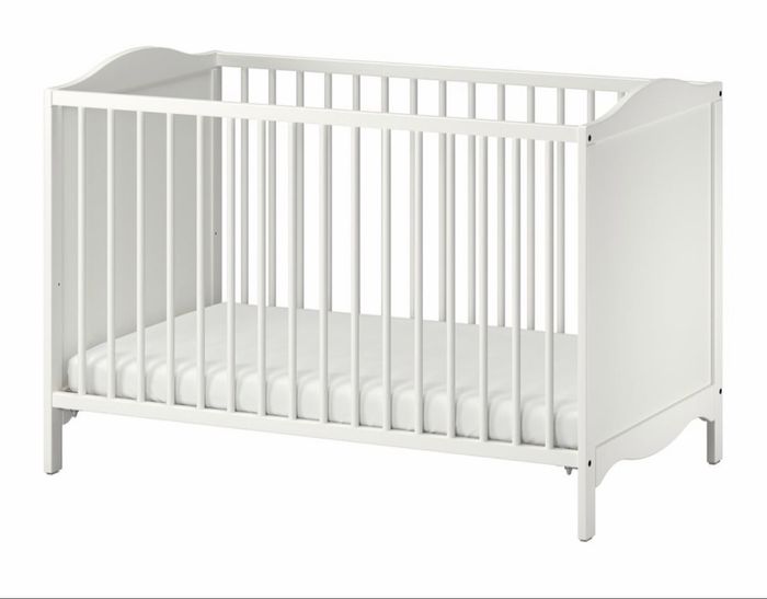 Lit bébé smagora IKEA + matelas