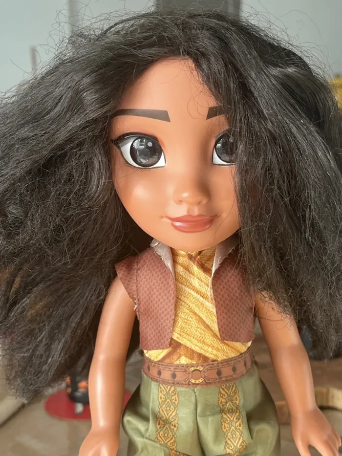 Poupée Animator Raya - photo numéro 2