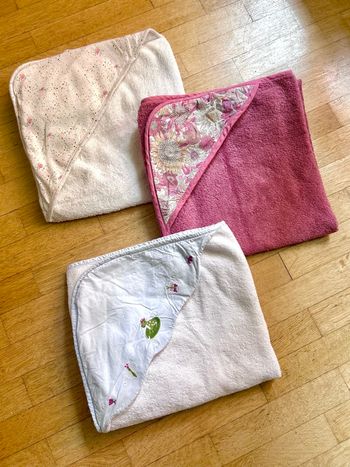 Lot de 3 Capes de Bain Bébé – TBE