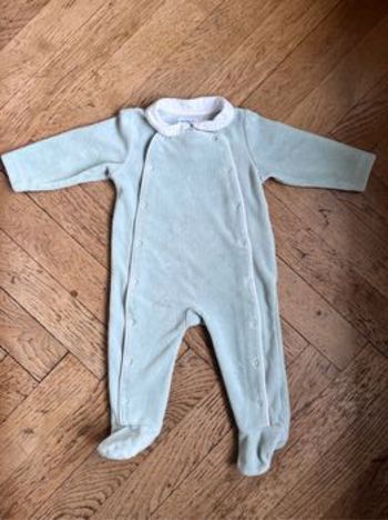Pyjama vert eau velours col Claudine pressions avant Bout’Chou Monoprix 9 mois