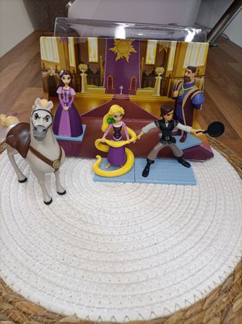 Lot Raiponce dans leur boîte d'origine