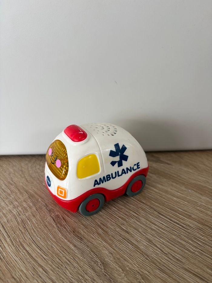 Tut tut bolide - photo numéro 3