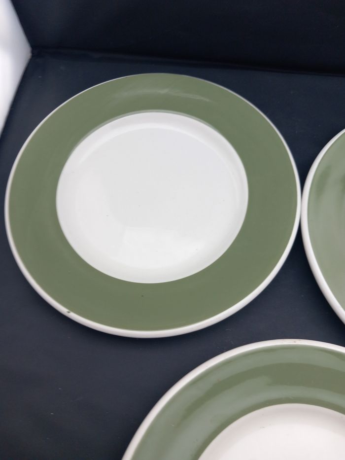 3 assiettes à dessert beige et vert - photo numéro 3