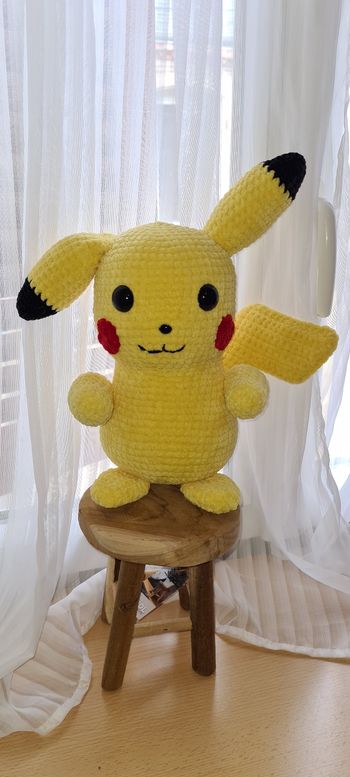 Pickachu 27/28cm