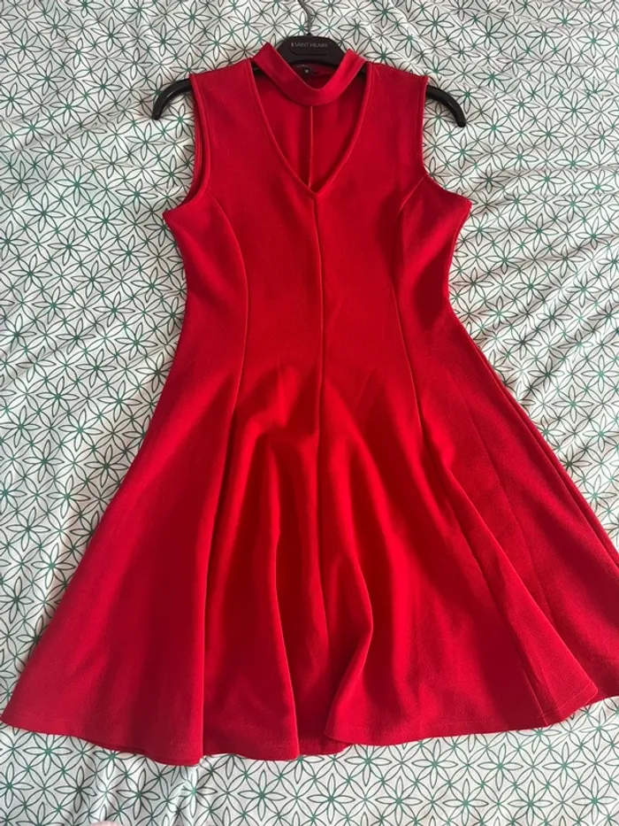robe rouge
