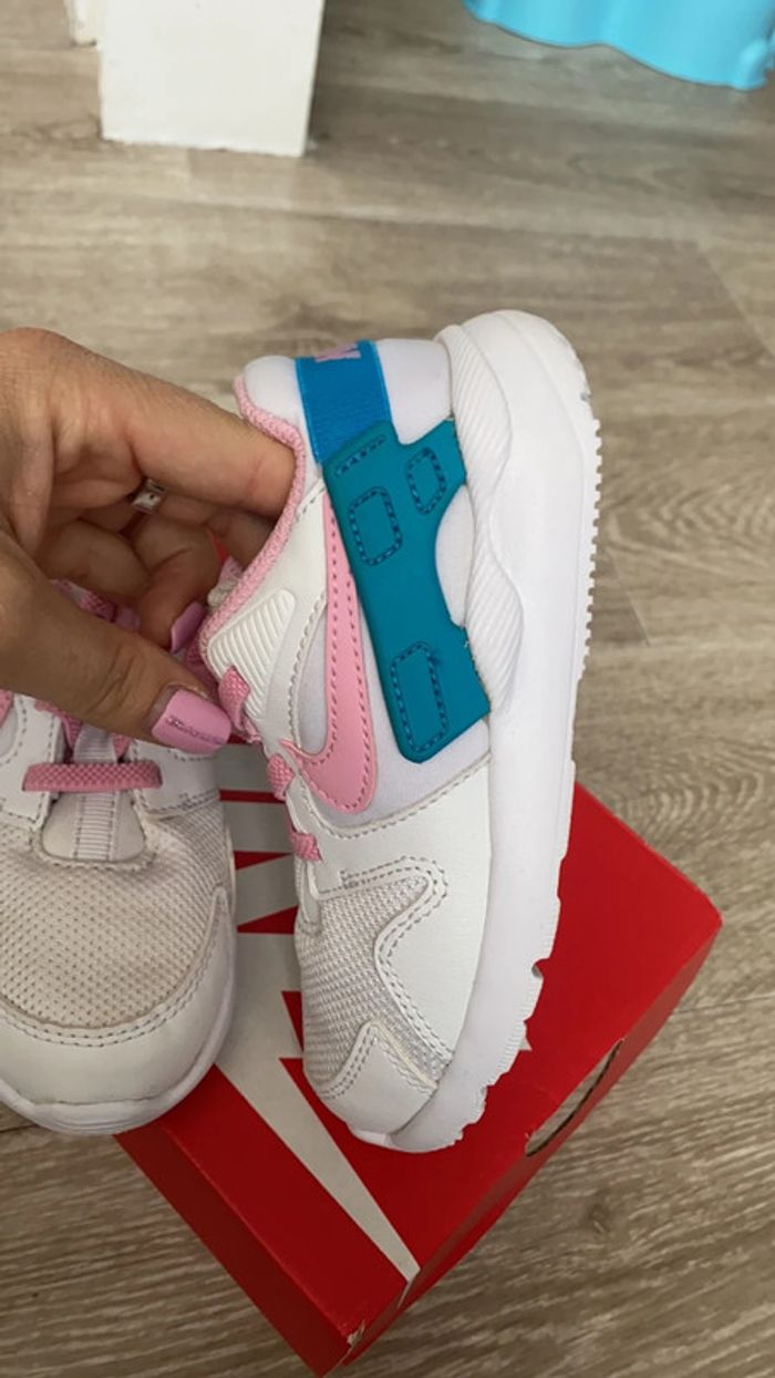 Porté une fois comme neuve taille 26 nike - photo numéro 3