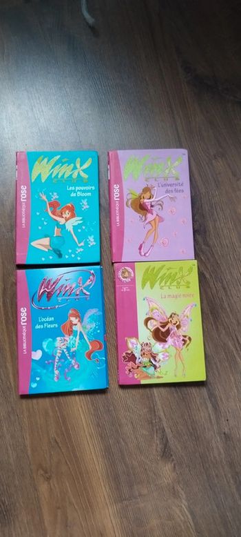 Winx club bibliothèque Rose
