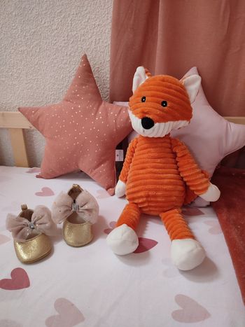 Ballerines/Chaussures fille - Comme neuve - Taille 18 - Doré - Nœud papillon