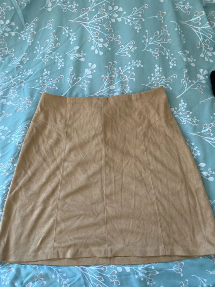 Jupe effet daim taille 36 - photo numéro 2