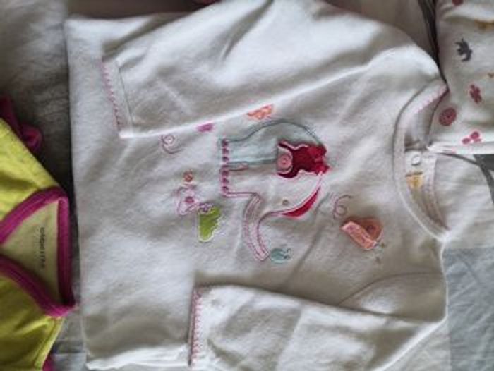 Lot 6 mois grenouilleres - photo numéro 6