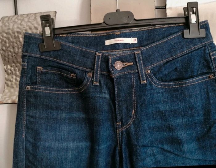 Jean 711 Skinny Levi's taille W27 L34 - photo numéro 3