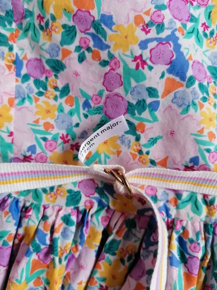 Ensemble Sergent Major le papillon et la grenouille
Gilet 10 ans Robe reversible 11 ans - photo numéro 6