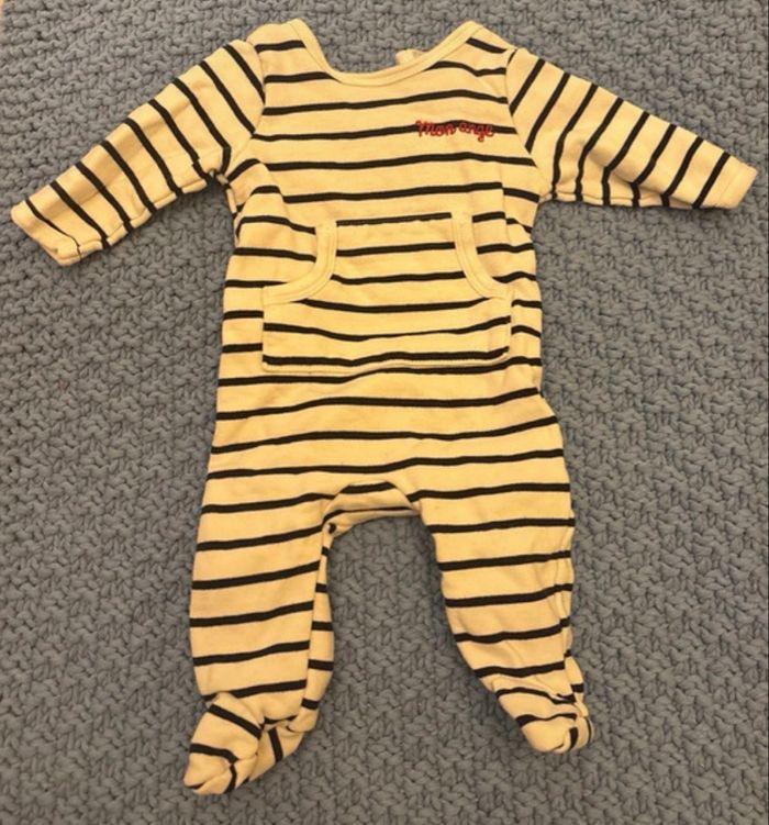 Combinaison bébé 3mois - photo numéro 1