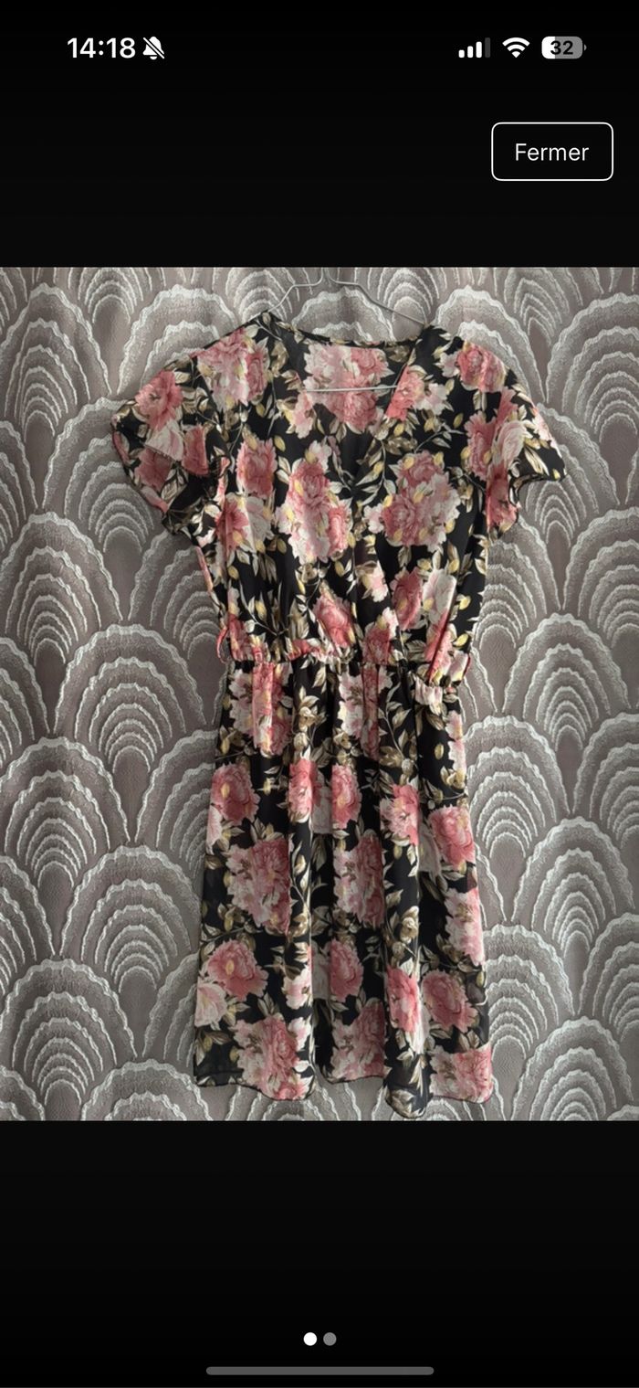 Robe courte fleurie