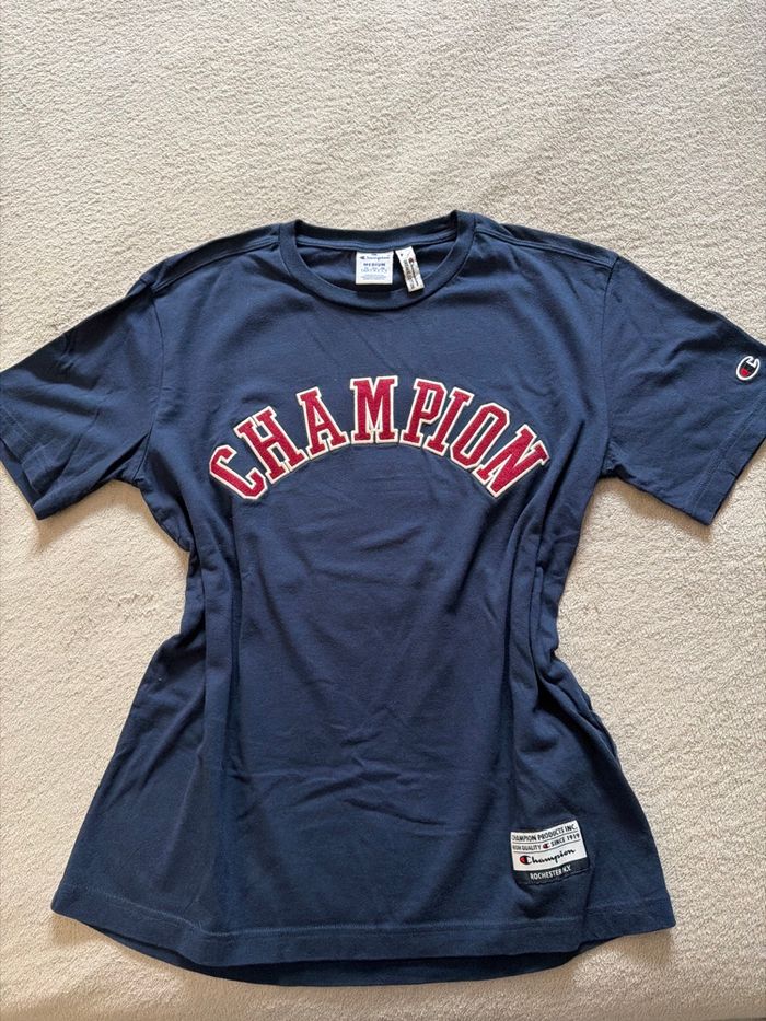 Teeshirt champion