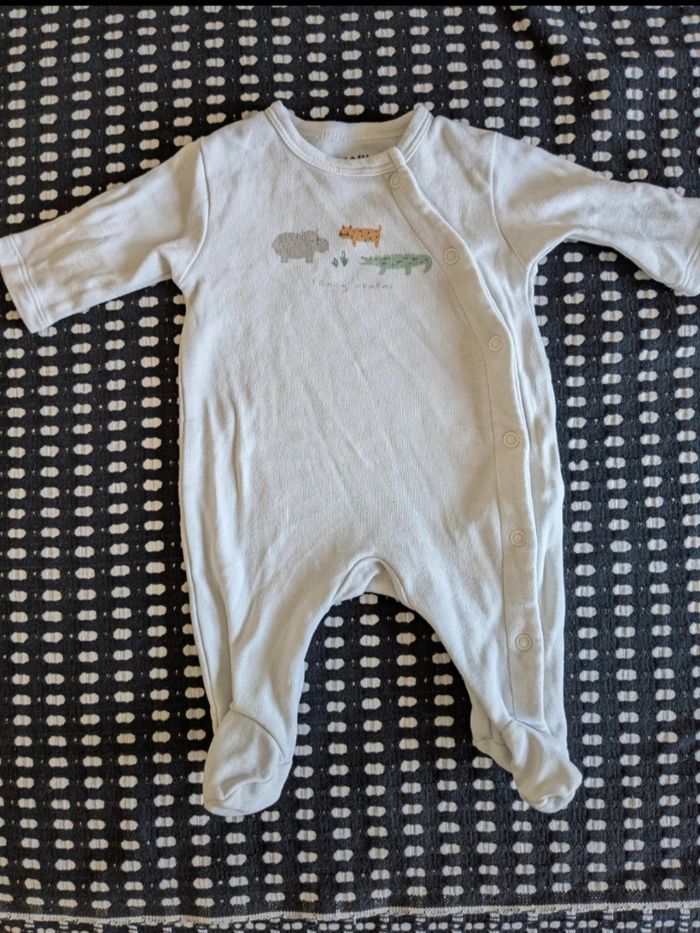 Pyjama 1 mois