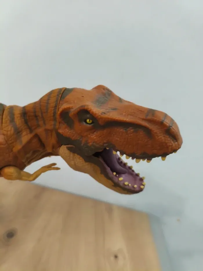 Jurassic world dinosaure T-Rex sonore - photo numéro 3