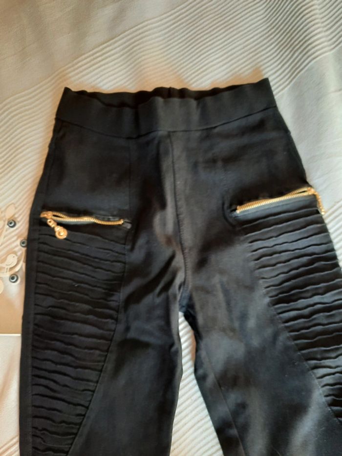 Leggings noir très moulé taille S/M - photo numéro 3