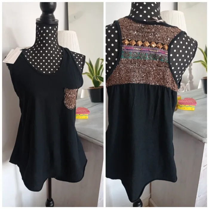 Débardeur noir, Made in Italy